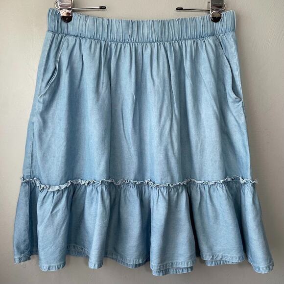 Torrid Plus Size 1 1X Light Blue Jean Chambray Denim Ruffled Skirt Romantic Boho - Picture 1 of 11
